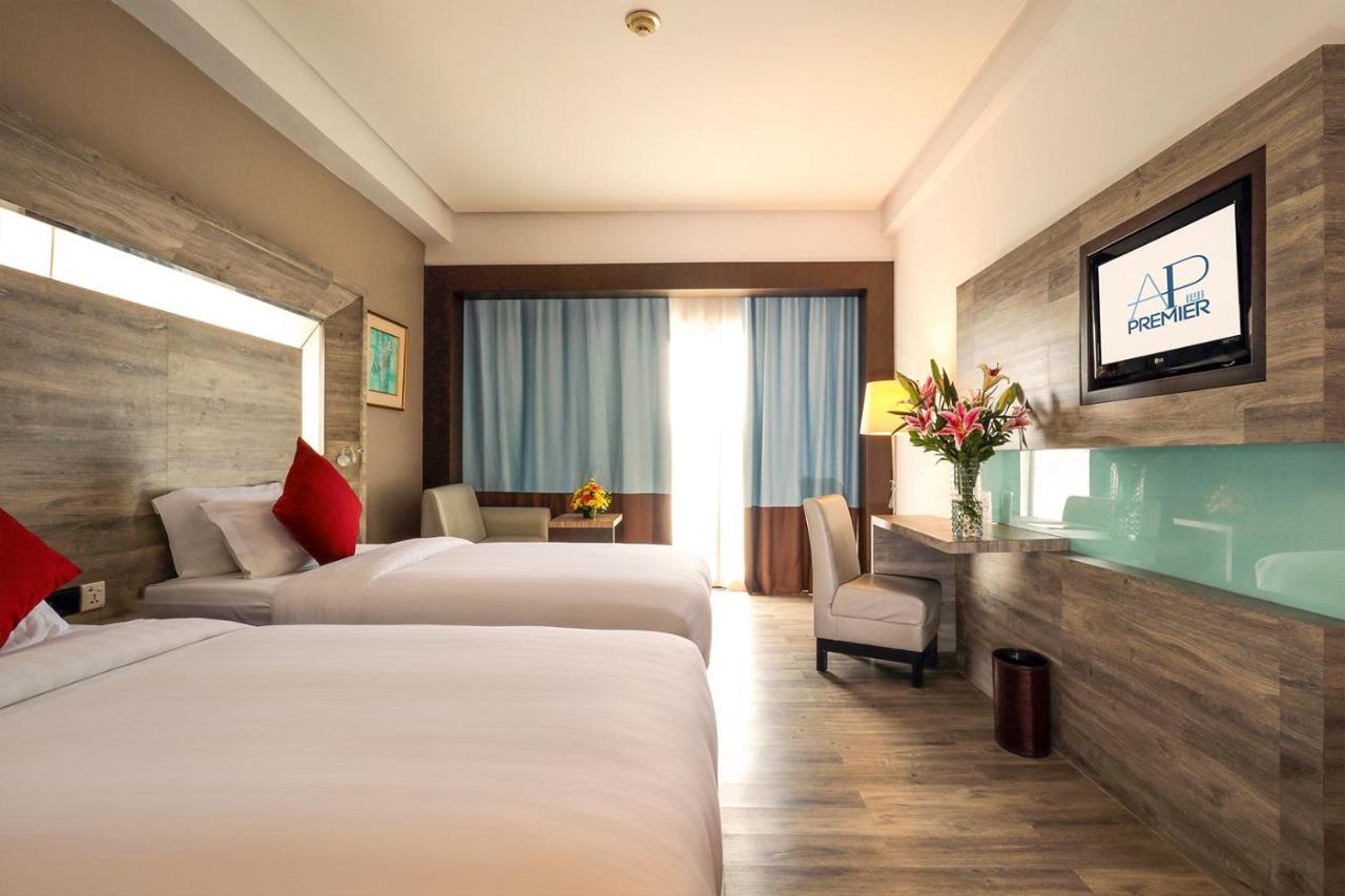 Hotel Ap Premier Batam Nagoya Esterno foto
