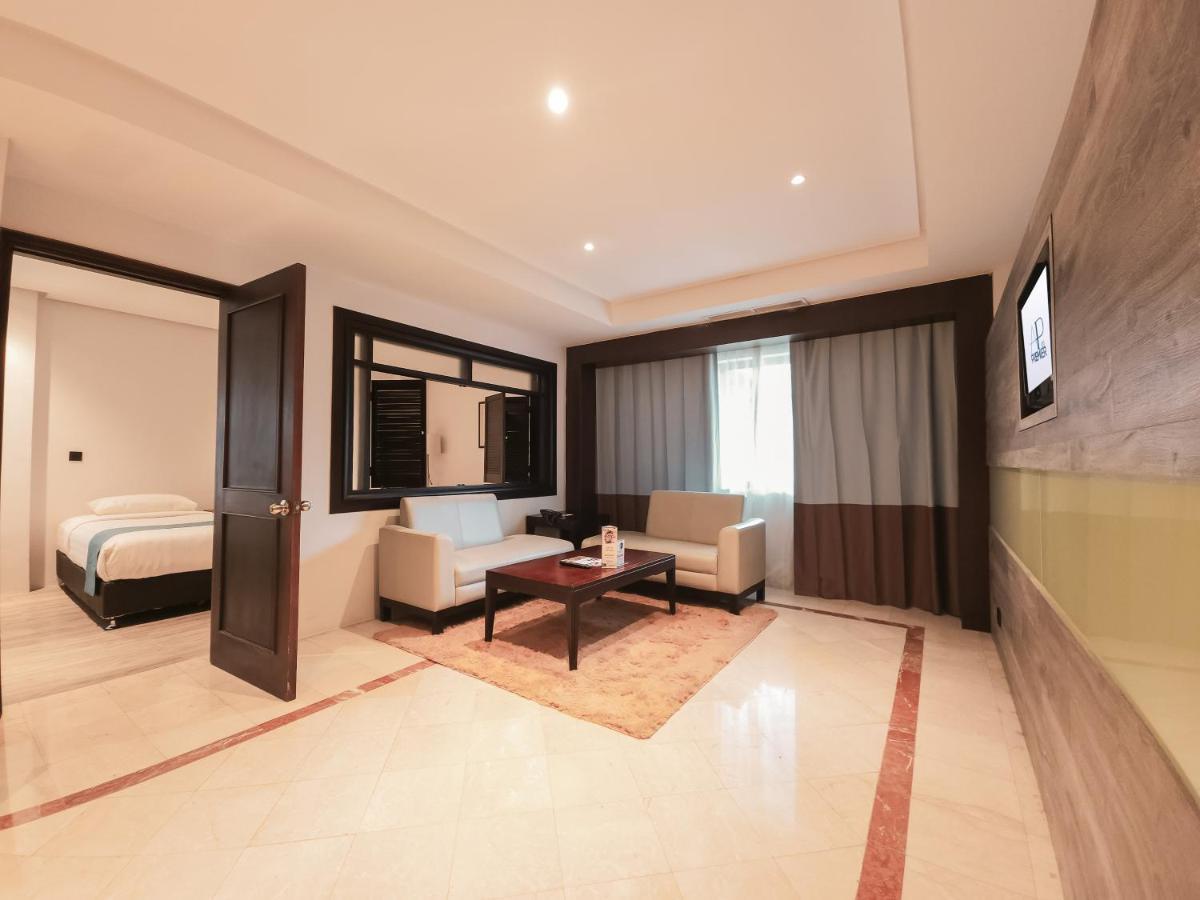 Hotel Ap Premier Batam Nagoya Esterno foto
