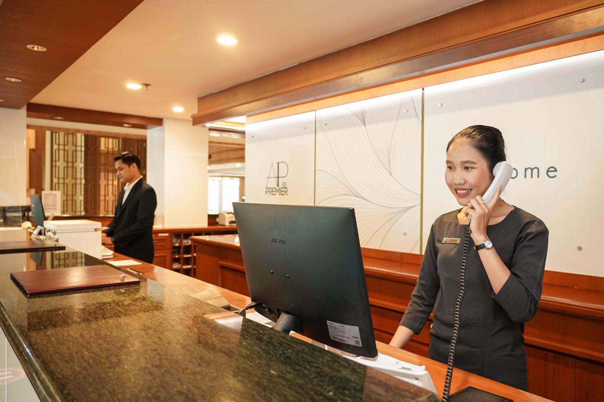 Hotel Ap Premier Batam Nagoya Esterno foto